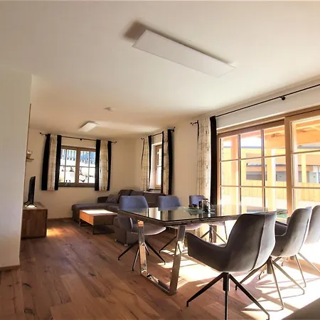 Appartement Dachstein West - Traumhafte Mit Garten Und Terrasse