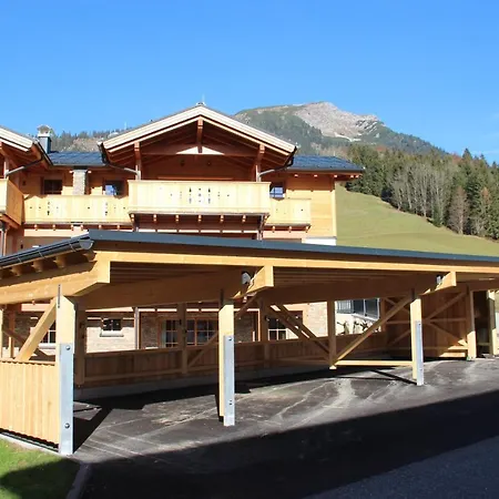 Dachstein West - Traumhafte Mit Garten Und Terrasse * Russbach am Pass Gschütt