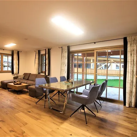 Dachstein West - Traumhafte Mit Garten Und Terrasse Appartement
