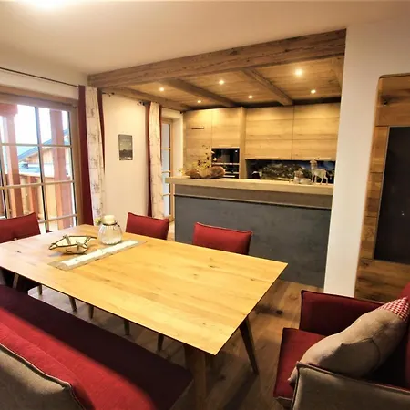 Dachstein West - Traumhafte Mit Garten Und Terrasse Russbach am Pass Gschütt