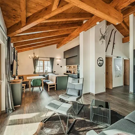 Dachstein West - Traumhafte Mit Garten Und Terrasse Appartement Russbach am Pass Gschütt