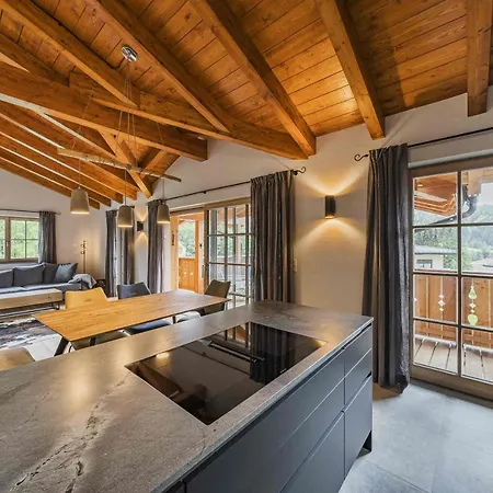 Appartement Dachstein West - Traumhafte Mit Garten Und Terrasse Russbach am Pass Gschütt