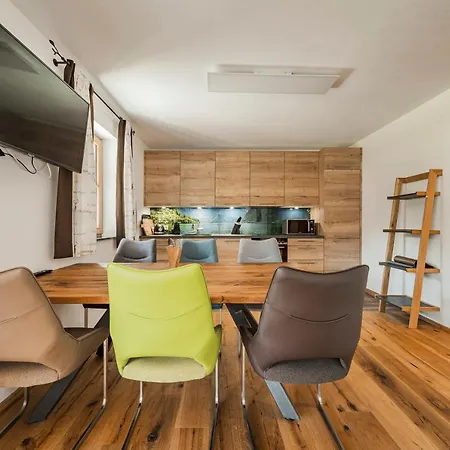 Appartement Dachstein West - Traumhafte Mit Garten Und Terrasse Russbach am Pass Gschütt