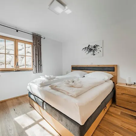 Dachstein West - Traumhafte Mit Garten Und Terrasse Appartement *